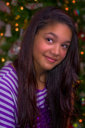 Mia - Christmas Portrait