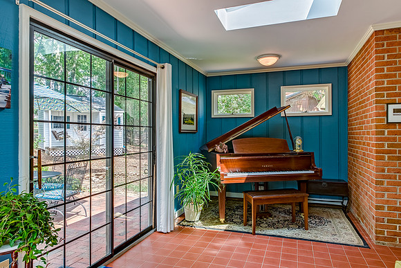 1209WilliamsburgDr